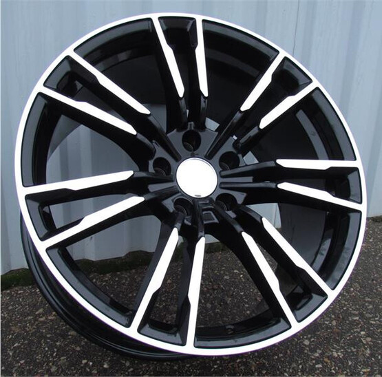 Диск Replica Dws Bm-8152 19x8.50 5x112 ET30 DIA66.60 BFP